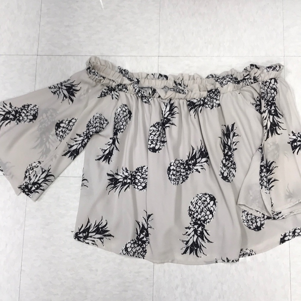 Pineapple Print Off Shoulder Blouse - Picture 2 of 12